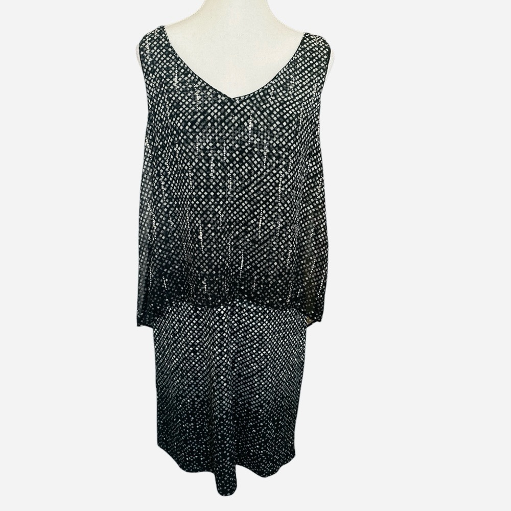 White House Black Market Chiffon Cape Dress Size Medium - Picture 4 of 14
